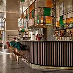 Hotel Moevenpick Grand 4*