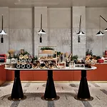 Moevenpick Grand Hotel 4*