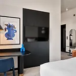 Moevenpick Grand Hotel 4*