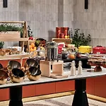 Moevenpick Grand 4*