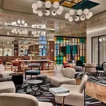 Moevenpick Grand מלון