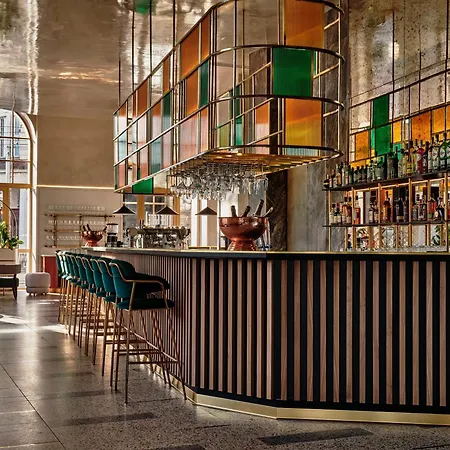 Hotel Moevenpick Grand 4*