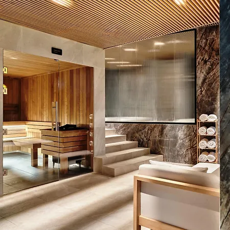 호텔 Moevenpick Grand