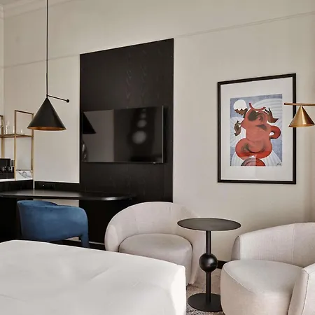 Moevenpick Grand Hotel 4*