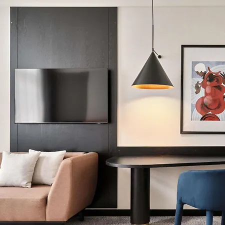 Отель Moevenpick Grand