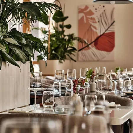 酒店 Moevenpick Grand 弗罗茨瓦夫