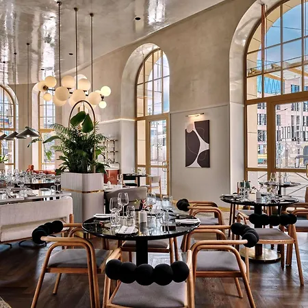 Moevenpick Grand Hotel 4*