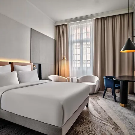 Moevenpick Grand Otel