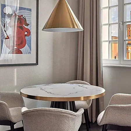 Moevenpick Grand Hotel