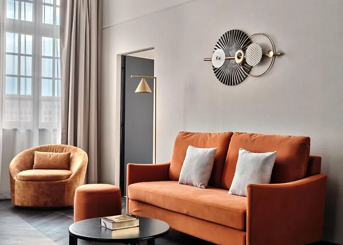 Moevenpick Grand Hotel 4*