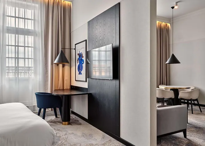 Hotell Mövenpick Grand Wrocław